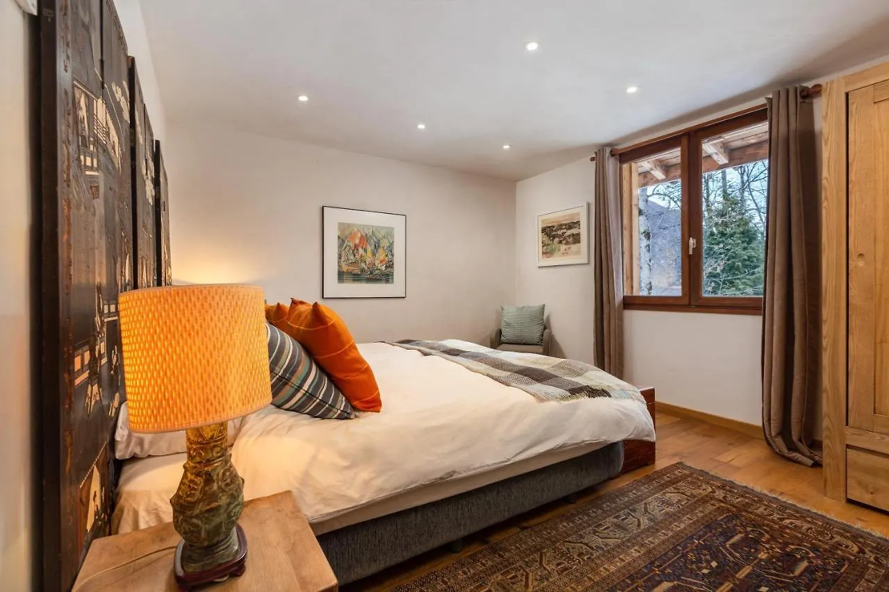 Chalet Fleur De Lys - Chalet 4Br Wood Stove , Home Cinema , Parental Suite - By Cozee Rentals Les Houches 0*,  Fransa